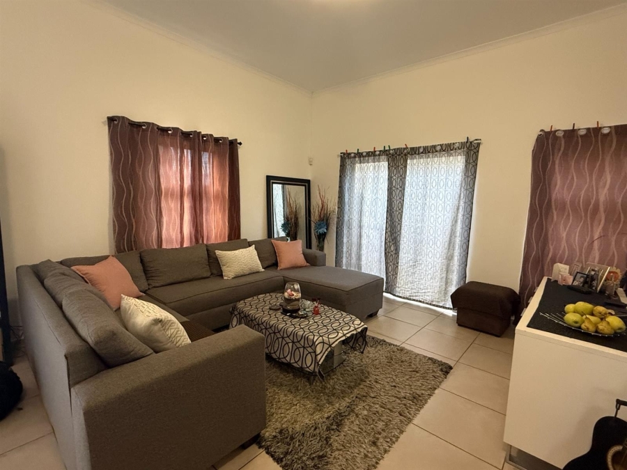 3 Bedroom Property for Sale in Zonnendal Western Cape